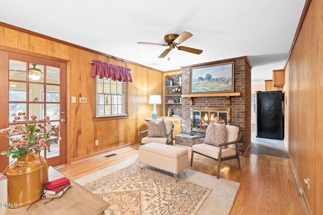 3105 Maple Avenue, Burlington, NC 27215