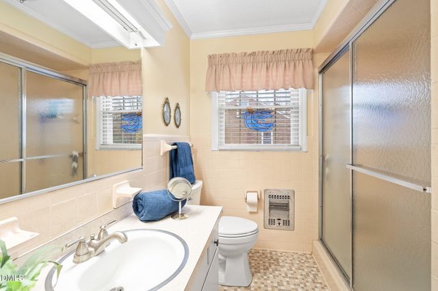 3105 Maple Avenue, Burlington, NC 27215