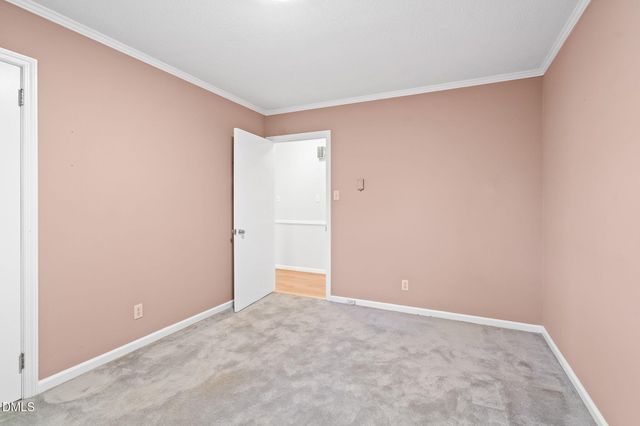 3105 Maple Avenue, Burlington, NC 27215