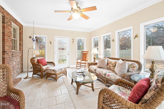 3105 Maple Avenue, Burlington, NC 27215