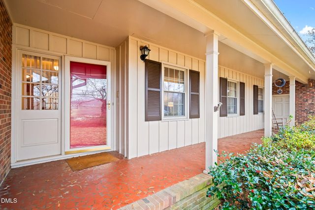 3105 Maple Avenue, Burlington, NC 27215