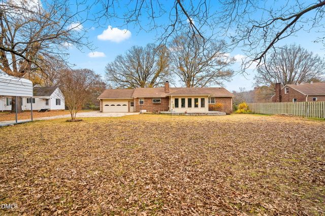 3105 Maple Avenue, Burlington, NC 27215