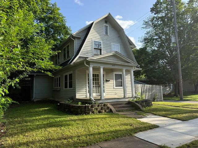 612 Ellis Avenue, Rockford, IL 61103