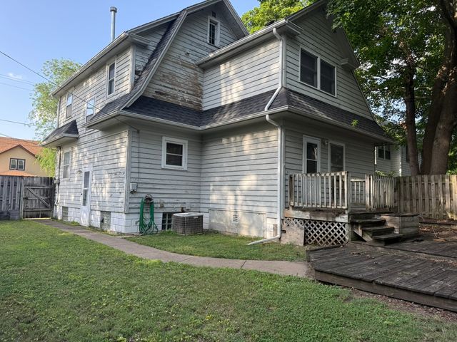 612 Ellis Avenue, Rockford, IL 61103