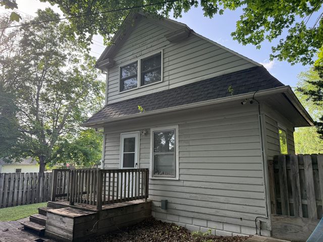 612 Ellis Avenue, Rockford, IL 61103