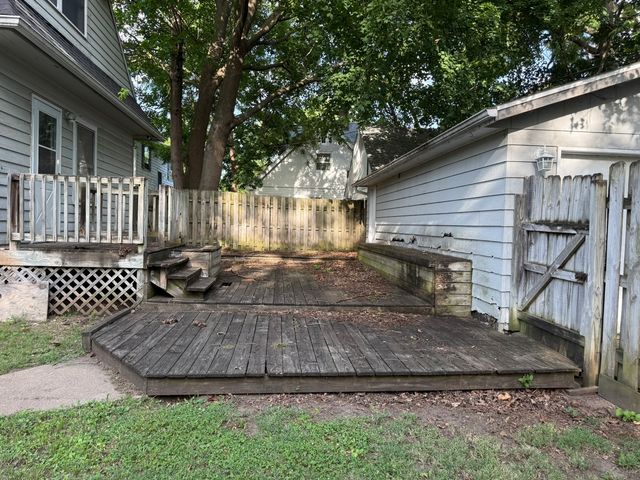 612 Ellis Avenue, Rockford, IL 61103