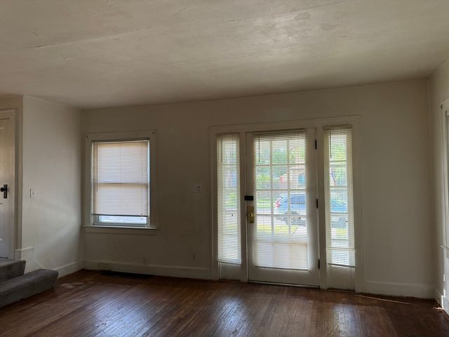 612 Ellis Avenue, Rockford, IL 61103