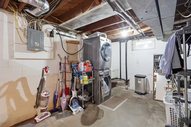 1102 Delaware Avenue, West Saint Paul, MN 55118