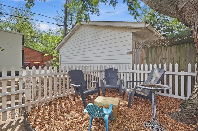 1102 Delaware Avenue, West Saint Paul, MN 55118