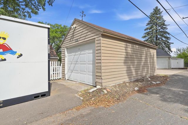 1102 Delaware Avenue, West Saint Paul, MN 55118