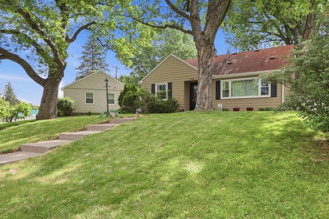 1102 Delaware Avenue, West Saint Paul, MN 55118