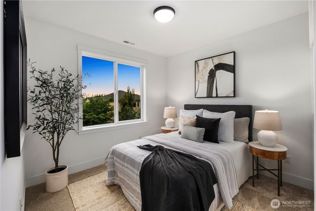 4218 220th Place SE, Bothell, WA 98021