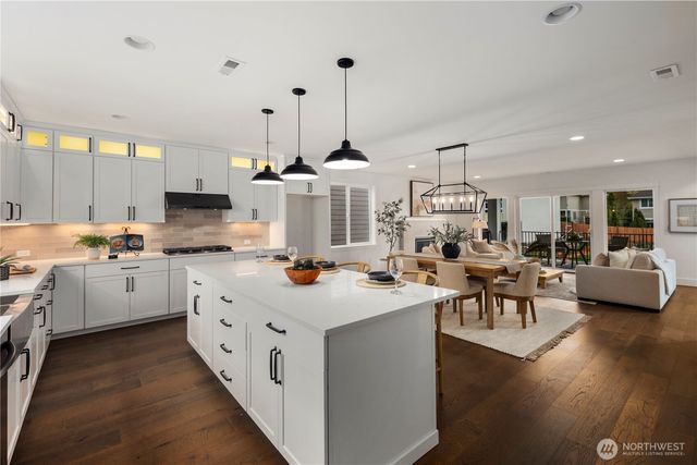 4218 220th Place SE, Bothell, WA 98021