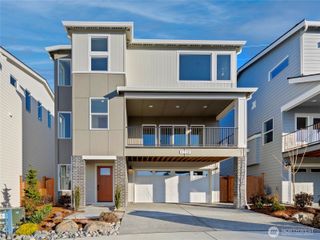 4218 220th Place SE, Bothell, WA 98021