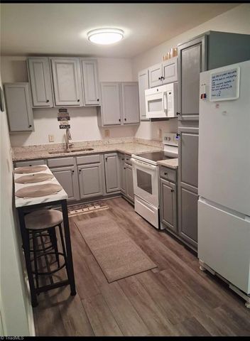 627 Dailey Street, Burlington, NC 27217
