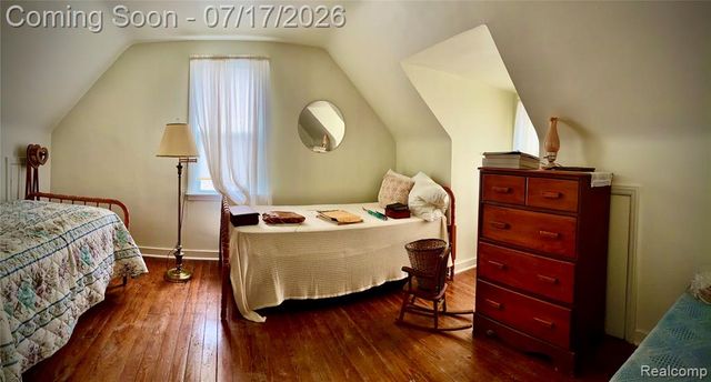 1417 Proper Avenue, Burton, MI 48529