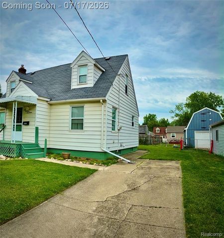 1417 Proper Avenue, Burton, MI 48529