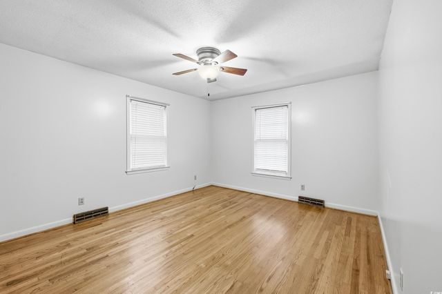 1359 Woodlands Dr., Kingstree, SC 29556