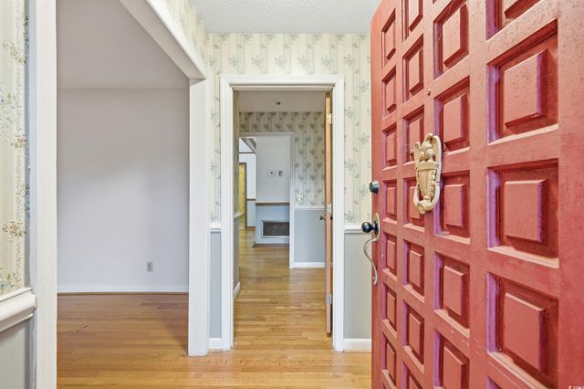 1359 Woodlands Dr., Kingstree, SC 29556