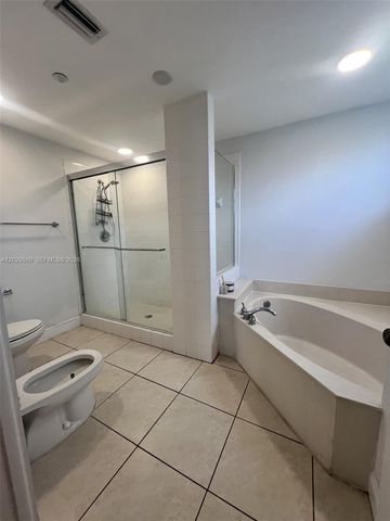 10750 NW 66th Street 401, Doral, FL 33178