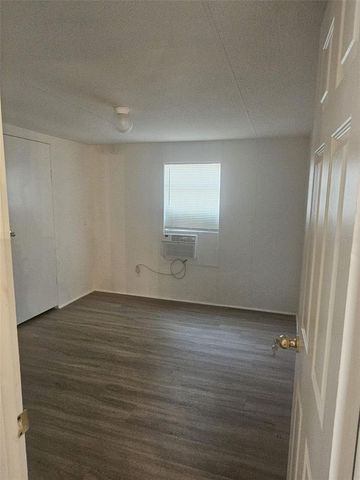 6519 NE 23RD AVENUE, Ocala, FL 34479