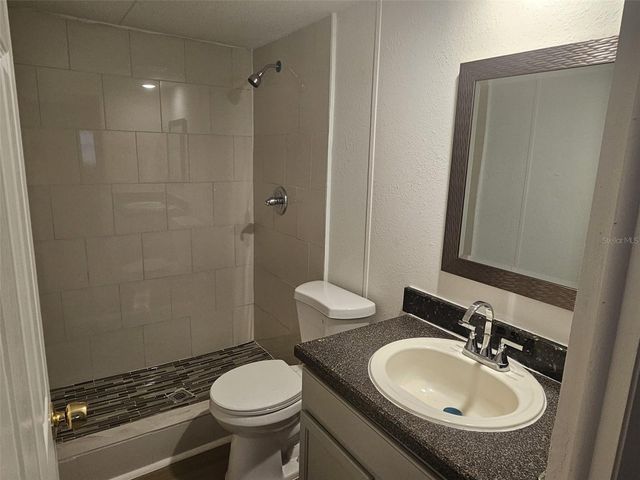 6519 NE 23RD AVENUE, Ocala, FL 34479