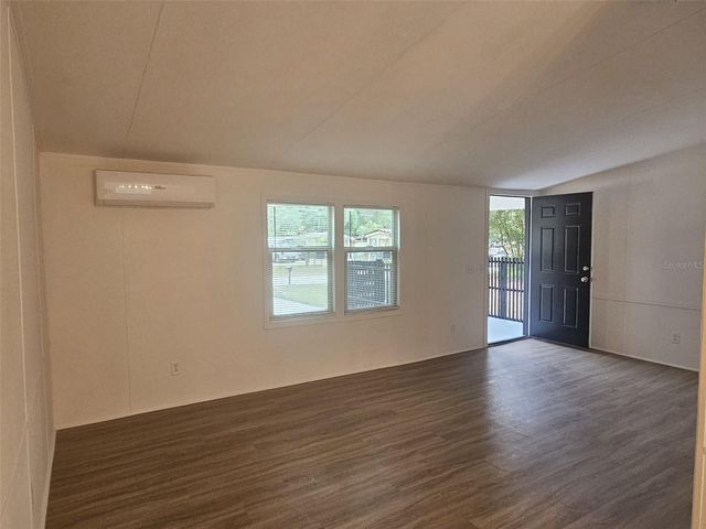 6519 NE 23RD AVENUE, Ocala, FL 34479