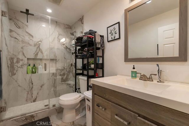 9438 Cedar Street B, Bellflower, CA 90706