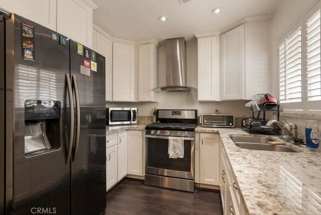 9438 Cedar Street B, Bellflower, CA 90706