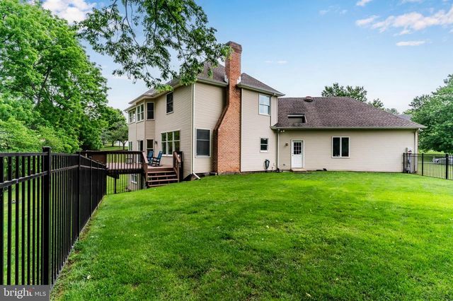 125 FOXFIRE, Lewisberry, PA 17339
