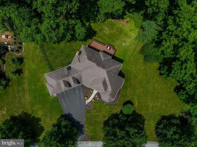 125 FOXFIRE, Lewisberry, PA 17339