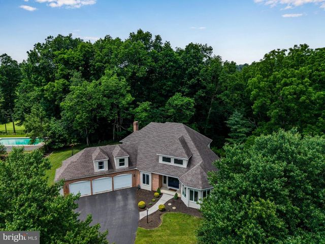 125 FOXFIRE, Lewisberry, PA 17339