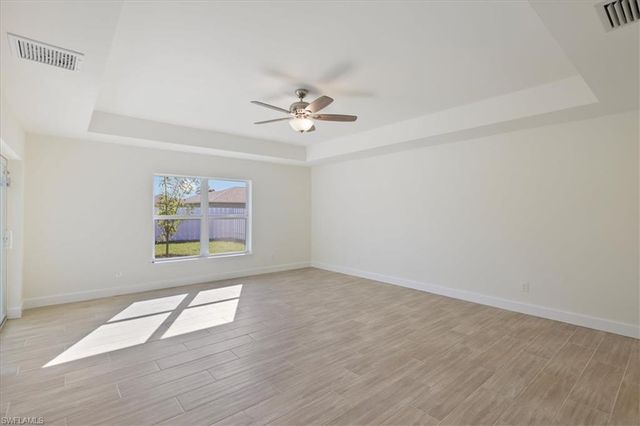 1432 SE 12th ST, Cape Coral, FL 33990