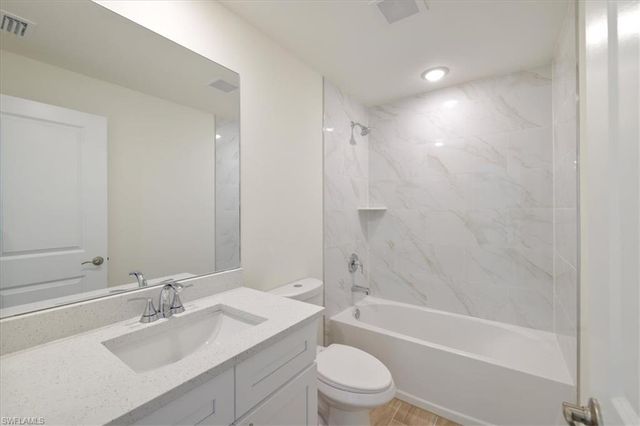 1432 SE 12th ST, Cape Coral, FL 33990