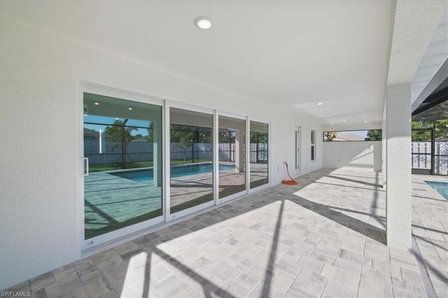 1432 SE 12th ST, Cape Coral, FL 33990