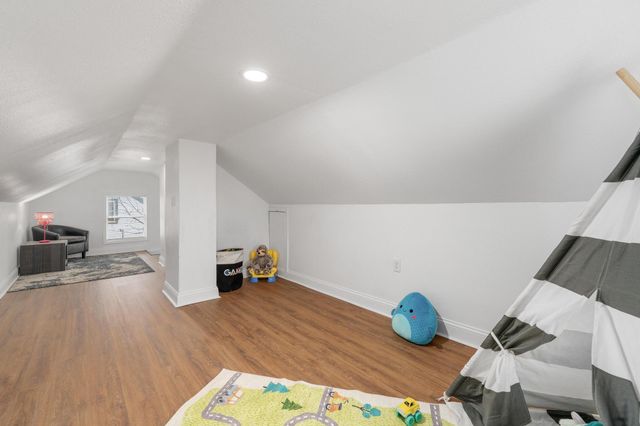 1732 E 24th St N, Wichita, KS 67219