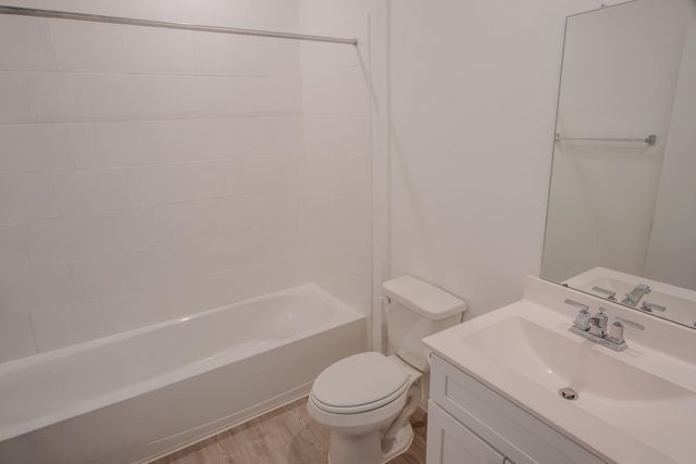 3111 Clydesdale Drive, Alvin, TX 77511