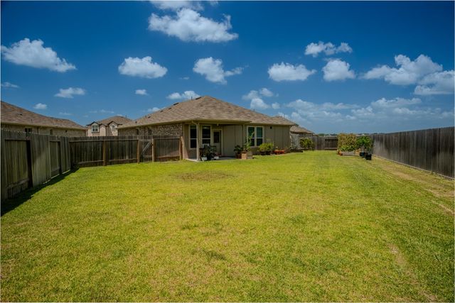 3111 Clydesdale Drive, Alvin, TX 77511