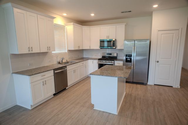 3111 Clydesdale Drive, Alvin, TX 77511