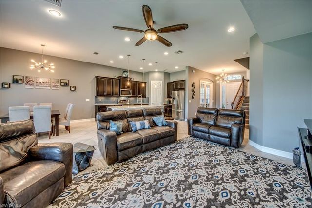 13110 Silver Thorn LOOP, North Fort Myers, FL 33903