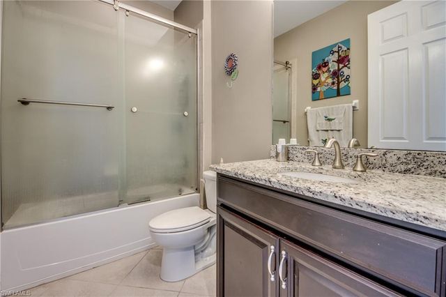 13110 Silver Thorn LOOP, North Fort Myers, FL 33903