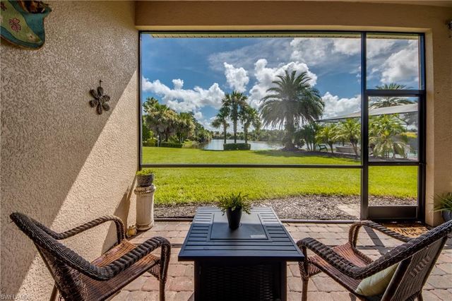 13110 Silver Thorn LOOP, North Fort Myers, FL 33903
