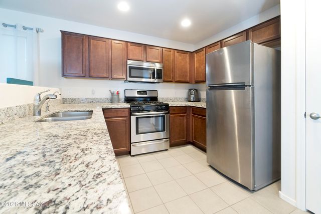 1173 W Calle Trio Los Panchos, Sahuarita, AZ 85629