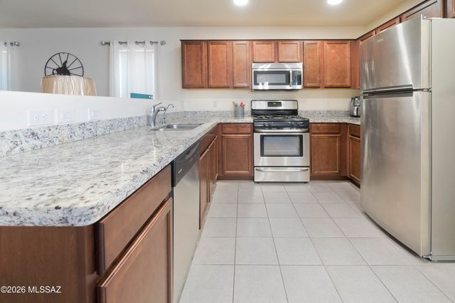 1173 W Calle Trio Los Panchos, Sahuarita, AZ 85629