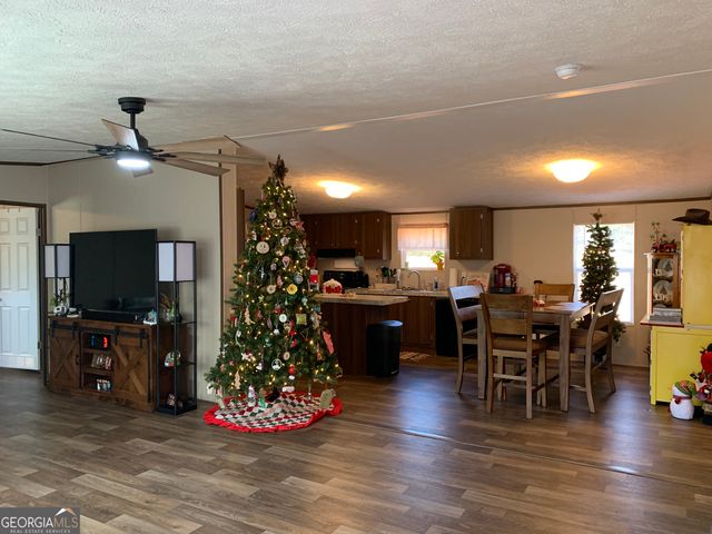 160 Whitworth Circle, Toccoa, GA 30577