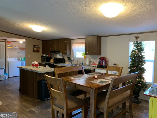 160 Whitworth Circle, Toccoa, GA 30577