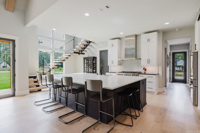 6048 Charley Place, Benton, AR 72019