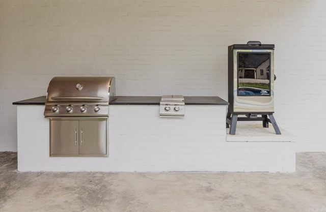 6048 Charley Place, Benton, AR 72019