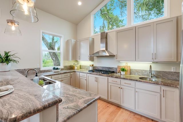 8 Cresta Way, La Selva Beach, CA 95076