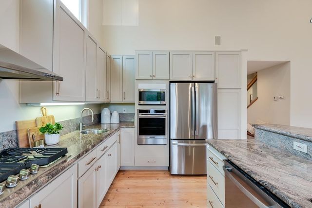 8 Cresta Way, La Selva Beach, CA 95076